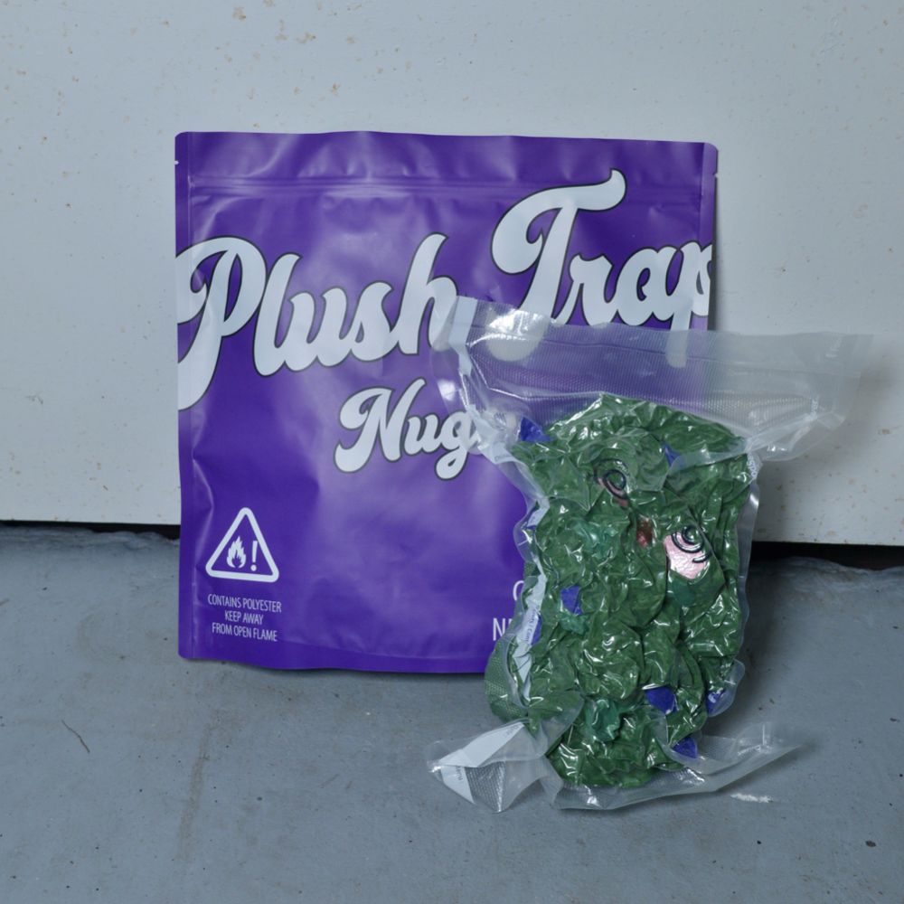 Nugs - 12” Kawaii Sherpa Fleece Plushie w/bag - plushtrap_NPSW